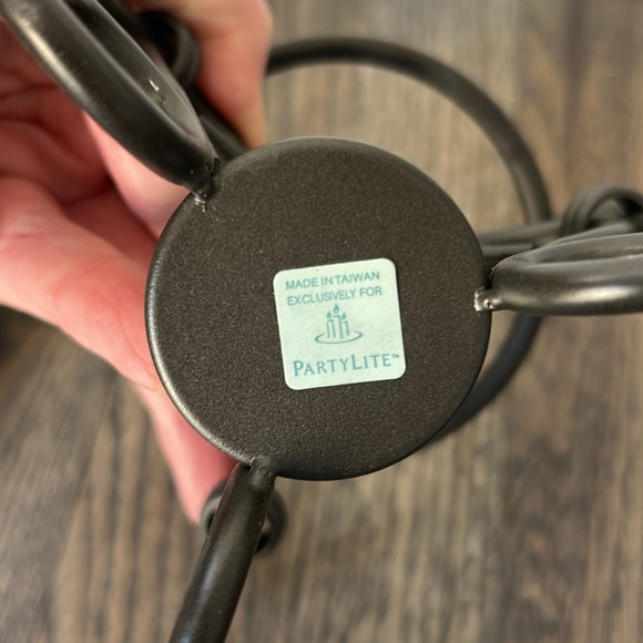 Partylite Antique Brass Aroma Melts Warmer & 10 Aroma Melts Raspberry & Vanilla - Picture 15 of 16